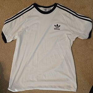 Adidas Men's White T-Shirt with Black Accents LIKE NEW